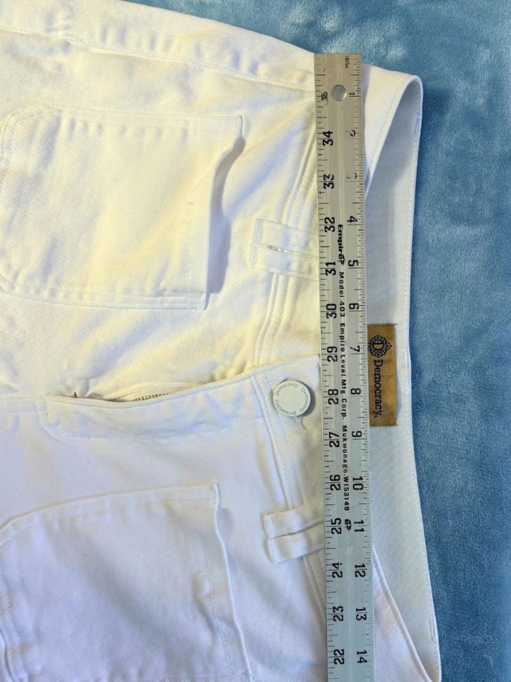DEMOCRACY Ab Tech High Rise Patch Wide Leg Ankle White Jeans Size 10 - Picture 4 of 7